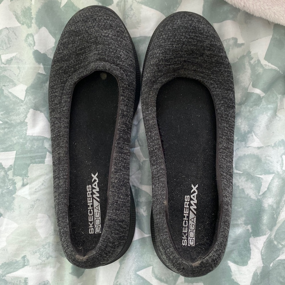 Sketchers gogamax shoes size 7.5